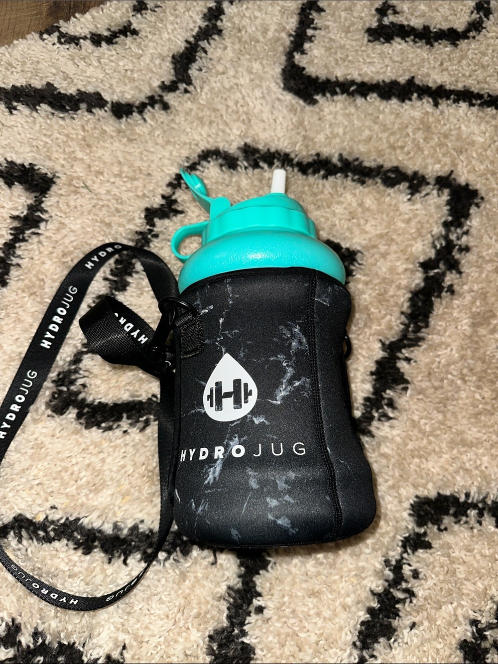 Hydrojug with sleeve